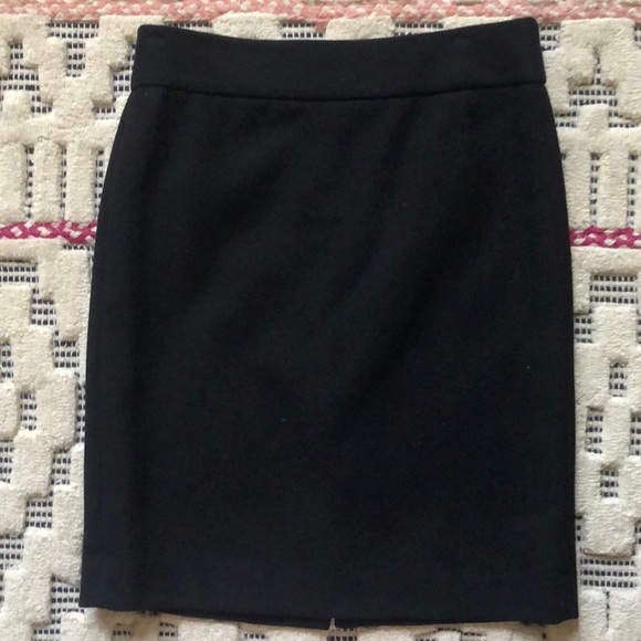 J.Crew Black Pencil Skirt Size 8 - Picture 1 of 2